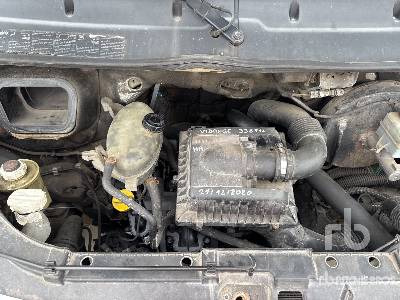 Βαν RENAUD MASTER DCI120 Vehicule Utilitaire: φωτογραφία 12