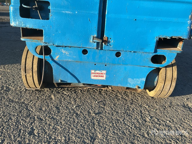 2005 Genie GR15 Vertical Mast Lift - Κάθετος ανελκυστήρας με κατάρτι: φωτογραφία 5 2005 Genie GR15 Vertical Mast Lift - Κάθετος ανελκυστήρας με κατάρτι: φωτογραφία 5