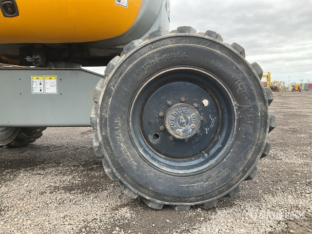 2007 Haulotte HA16PXNT 4WD Diesel Articulating Boom Lift - Καλαθοφόρο ανυψωτικό: φωτογραφία 5 2007 Haulotte HA16PXNT 4WD Diesel Articulating Boom Lift - Καλαθοφόρο ανυψωτικό: φωτογραφία 5