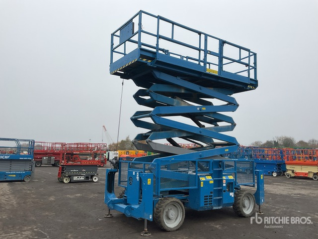 Ψαλιδωτό ανυψωτικό 2011 Genie GS5390 4x4 Diesel Scissor Lift: φωτογραφία 1