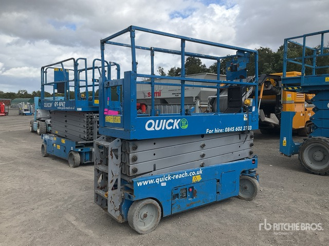 2014 Genie GS2632 Electric Scissor Lift - Ψαλιδωτό ανυψωτικό: φωτογραφία 3 2014 Genie GS2632 Electric Scissor Lift - Ψαλιδωτό ανυψωτικό: φωτογραφία 3