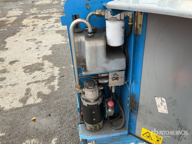 2014 Genie QS15 Vertical Mast Lift - Κάθετος ανελκυστήρας με κατάρτι: φωτογραφία 5 2014 Genie QS15 Vertical Mast Lift - Κάθετος ανελκυστήρας με κατάρτι: φωτογραφία 5