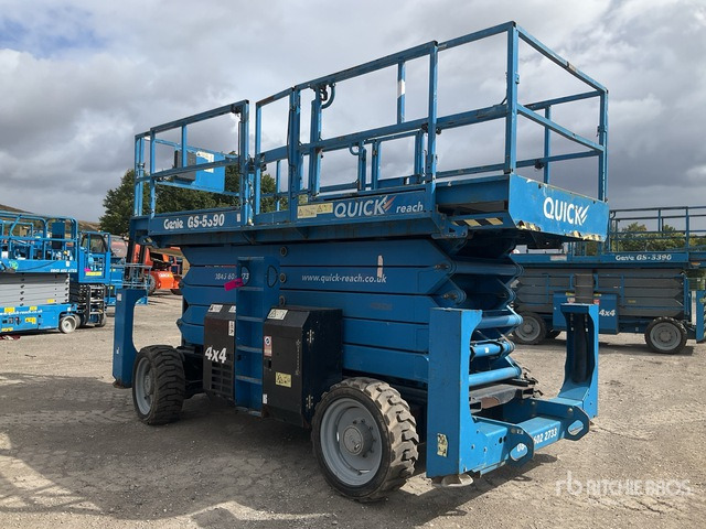 2015 Genie GS-5390 4x4 Diesel Scissor Lift - Ψαλιδωτό ανυψωτικό: φωτογραφία 2 2015 Genie GS-5390 4x4 Diesel Scissor Lift - Ψαλιδωτό ανυψωτικό: φωτογραφία 2