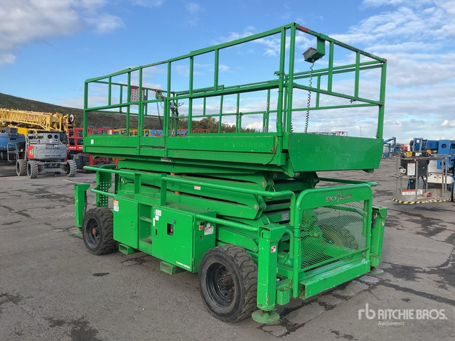 2015 Skyjack SJ9241 4x4 Diesel Scissor Lift - Ψαλιδωτό ανυψωτικό: φωτογραφία 4 2015 Skyjack SJ9241 4x4 Diesel Scissor Lift - Ψαλιδωτό ανυψωτικό: φωτογραφία 4