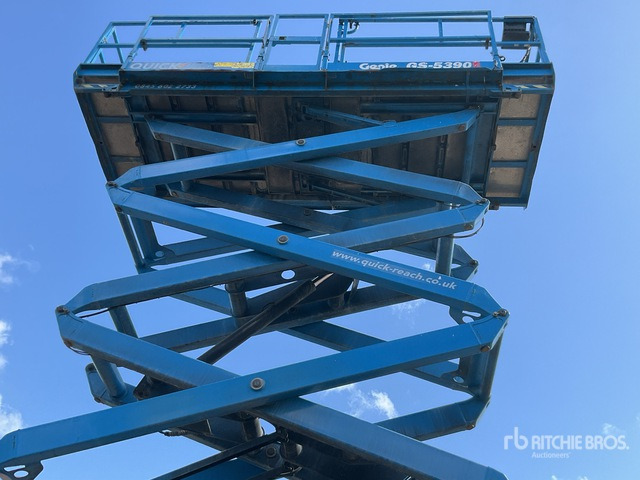 2016 Genie GS5390 4x4 Diesel Scissor Lift - Ψαλιδωτό ανυψωτικό: φωτογραφία 4 2016 Genie GS5390 4x4 Diesel Scissor Lift - Ψαλιδωτό ανυψωτικό: φωτογραφία 4