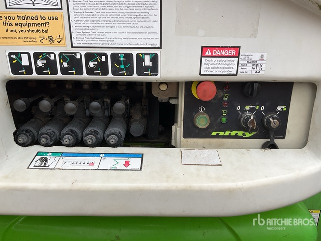 2016 Nifty-Lift HR28 2016 Nifty-Lift HR28 Articulating Boom Lift Articulating Boom Lift - Καλαθοφόρο ανυψωτικό: φωτογραφία 5 2016 Nifty-Lift HR28 2016 Nifty-Lift HR28 Articulating Boom Lift Articulating Boom Lift - Καλαθοφόρο ανυψωτικό: φωτογραφία 5