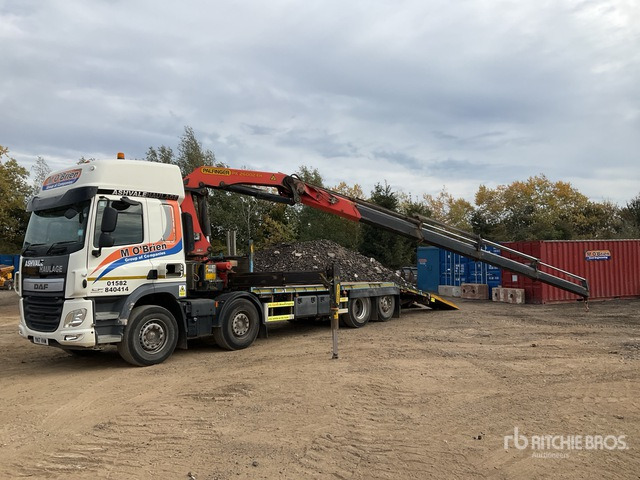 2017 DAF 8x2 Twin-Steer Sleeper Flatbed Truck with Crane - Φορτηγό με ανοιχτή καρότσα, Φορτηγό με γερανό: φωτογραφία 2 2017 DAF 8x2 Twin-Steer Sleeper Flatbed Truck with Crane - Φορτηγό με ανοιχτή καρότσα, Φορτηγό με γερανό: φωτογραφία 2