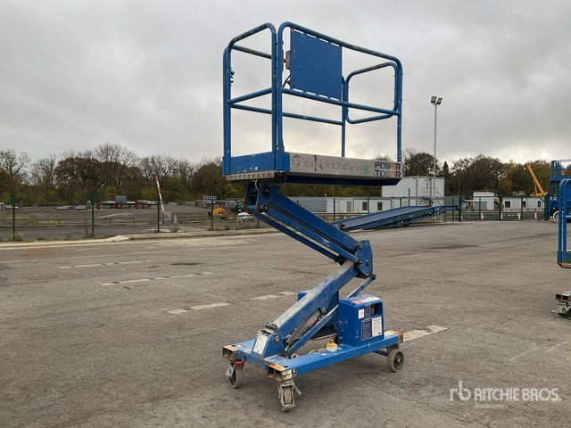 Κάθετος ανελκυστήρας με κατάρτι 2017 Power Towers Vertical Mast Lift: φωτογραφία 1