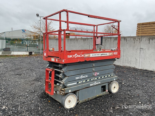 2018 Skyjack SJ4632 2018 Skyjack SJ4632 Scissor Lift Scissor Lift - Ψαλιδωτό ανυψωτικό: φωτογραφία 1 2018 Skyjack SJ4632 2018 Skyjack SJ4632 Scissor Lift Scissor Lift - Ψαλιδωτό ανυψωτικό: φωτογραφία 1