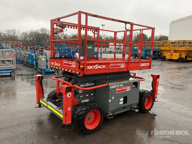 2020 Skyjack SJ6826 RT 4x4 Diesel Scissor Lift - Ψαλιδωτό ανυψωτικό: φωτογραφία 3 2020 Skyjack SJ6826 RT 4x4 Diesel Scissor Lift - Ψαλιδωτό ανυψωτικό: φωτογραφία 3