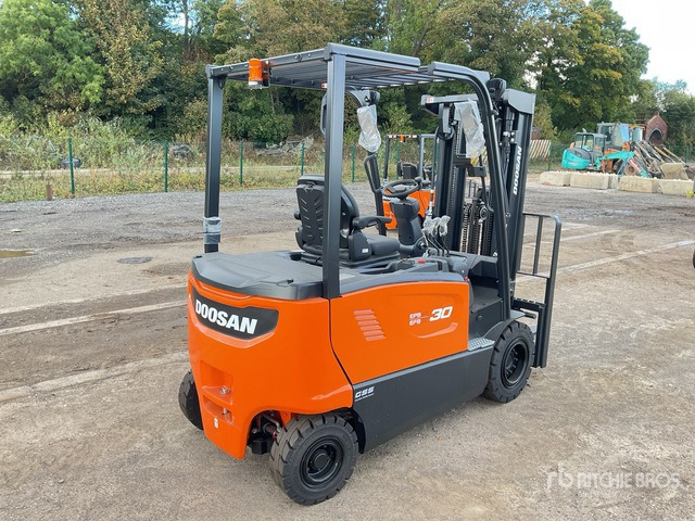 2023 Doosan B30X-7 PLUS 3000 kg (Unused) Electric Forklift - Ηλεκτροκίνητο περονοφόρο: φωτογραφία 4 2023 Doosan B30X-7 PLUS 3000 kg (Unused) Electric Forklift - Ηλεκτροκίνητο περονοφόρο: φωτογραφία 4