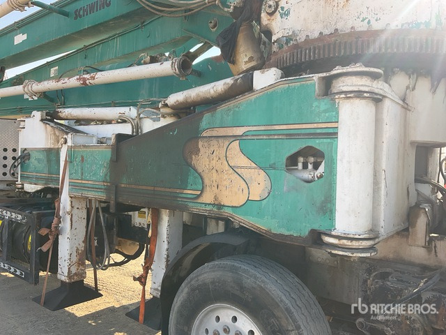 1998 Mack MR688S 1997 Schwing KVM 42/38 42 m on 8x4 Concrete Pump Truck - Αντλία σκυροδέματος: φωτογραφία 4 1998 Mack MR688S 1997 Schwing KVM 42/38 42 m on 8x4 Concrete Pump Truck - Αντλία σκυροδέματος: φωτογραφία 4