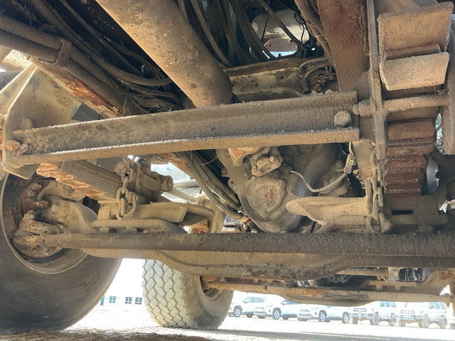 1998 Mack MR688S 1997 Schwing KVM 42/38 42 m on 8x4 Concrete Pump Truck - Αντλία σκυροδέματος: φωτογραφία 5 1998 Mack MR688S 1997 Schwing KVM 42/38 42 m on 8x4 Concrete Pump Truck - Αντλία σκυροδέματος: φωτογραφία 5