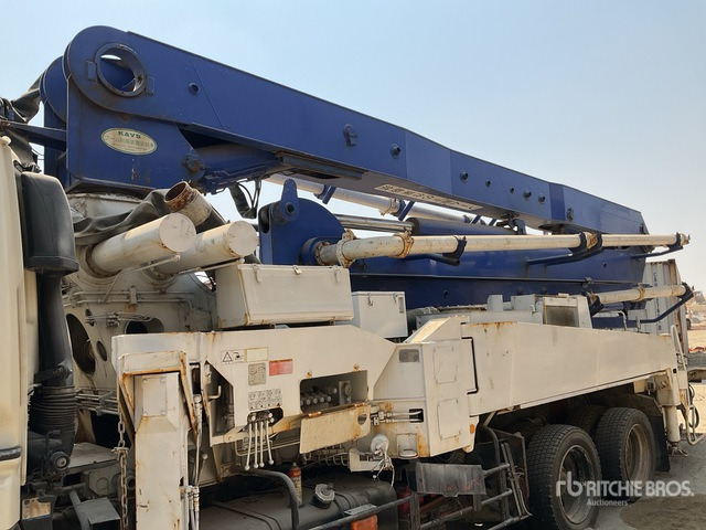 1999 Isuzu 6x4 Concrete Pump Truck - Αντλία σκυροδέματος: φωτογραφία 4 1999 Isuzu 6x4 Concrete Pump Truck - Αντλία σκυροδέματος: φωτογραφία 4