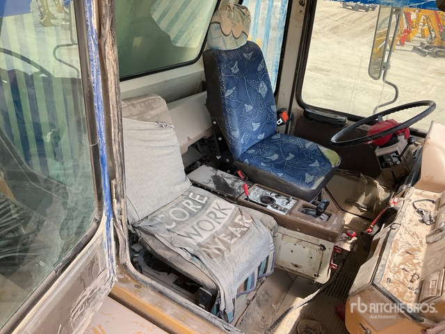 2001 Komatsu HD785-5 - Ανατρεπόμενο όχημα μεταφοράς λατομικών υλικών: φωτογραφία 5 2001 Komatsu HD785-5 - Ανατρεπόμενο όχημα μεταφοράς λατομικών υλικών: φωτογραφία 5