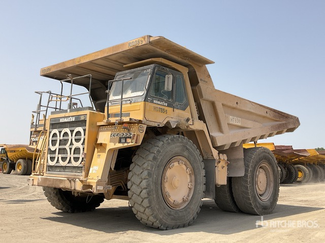 2001 Komatsu HD785-5 - Ανατρεπόμενο όχημα μεταφοράς λατομικών υλικών: φωτογραφία 2 2001 Komatsu HD785-5 - Ανατρεπόμενο όχημα μεταφοράς λατομικών υλικών: φωτογραφία 2