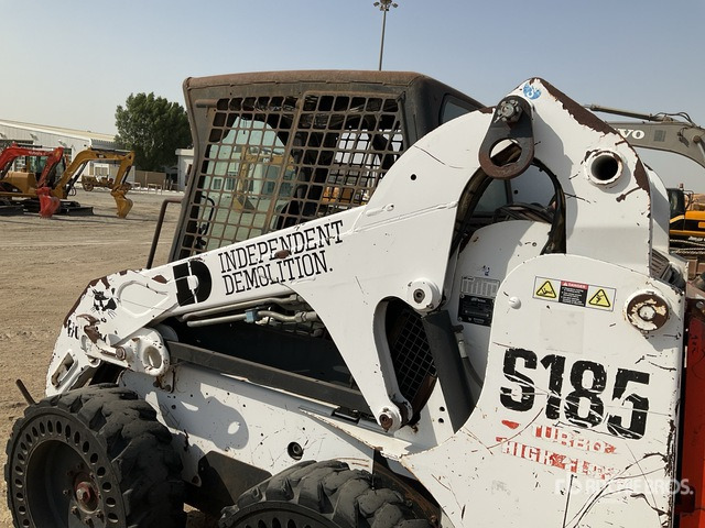 2004 Bobcat S185 - Φορτωτής πλάγιας ολίσθησης: φωτογραφία 5 2004 Bobcat S185 - Φορτωτής πλάγιας ολίσθησης: φωτογραφία 5