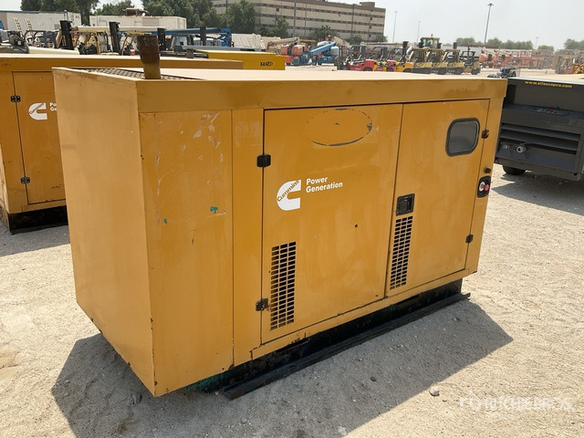 2005 Cummins 100 kVA Skid-Mounted Generator Set - Βιομηχανική γεννήτρια: φωτογραφία 3 2005 Cummins 100 kVA Skid-Mounted Generator Set - Βιομηχανική γεννήτρια: φωτογραφία 3