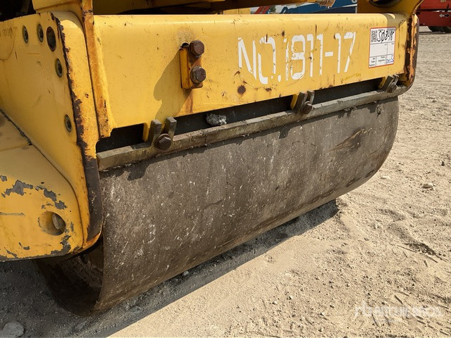 2006 Bomag BW75S-2 Walk Behind Roller - Μικρος ασφαλτικός οδοστρωτήρας: φωτογραφία 4 2006 Bomag BW75S-2 Walk Behind Roller - Μικρος ασφαλτικός οδοστρωτήρας: φωτογραφία 4