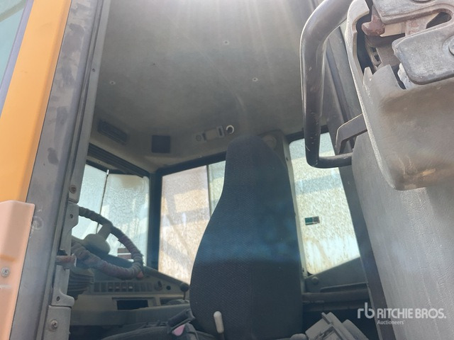 2006 Volvo A40D (Inoperable) Articulated Dump Truck - Αρθρωτό φορτηγό: φωτογραφία 5 2006 Volvo A40D (Inoperable) Articulated Dump Truck - Αρθρωτό φορτηγό: φωτογραφία 5