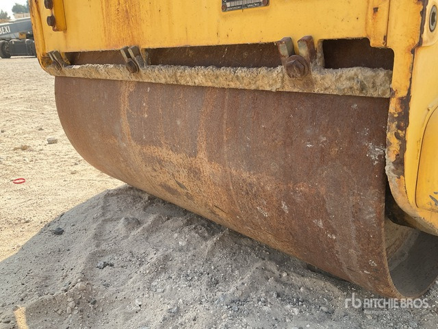 2008 Bomag BW75S-2 Walk Behind Roller - Μικρος ασφαλτικός οδοστρωτήρας: φωτογραφία 4 2008 Bomag BW75S-2 Walk Behind Roller - Μικρος ασφαλτικός οδοστρωτήρας: φωτογραφία 4