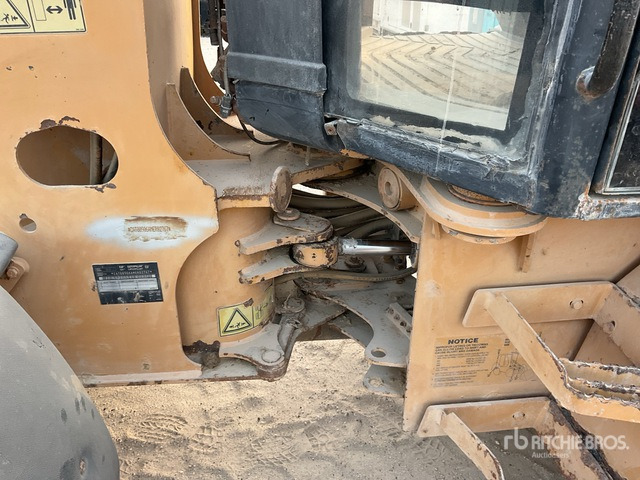 2008 Cat 906 - Ελαστιχοφόρος φορτωτής: φωτογραφία 5 2008 Cat 906 - Ελαστιχοφόρος φορτωτής: φωτογραφία 5