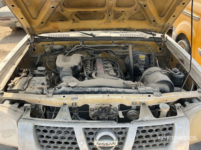 2008 Nissan 4x4 Crew Cab (Inoperable) Pickup - Ημιφορτηγό: φωτογραφία 5 2008 Nissan 4x4 Crew Cab (Inoperable) Pickup - Ημιφορτηγό: φωτογραφία 5