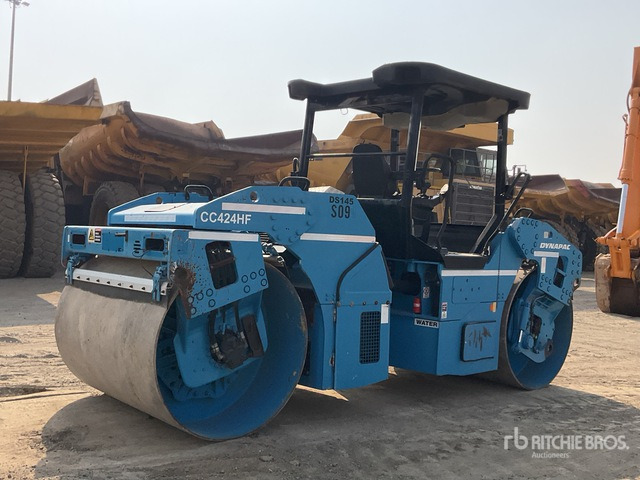 2009 Dynapac CC424HF - Ασφαλτικός οδοστρωτήρας: φωτογραφία 4 2009 Dynapac CC424HF - Ασφαλτικός οδοστρωτήρας: φωτογραφία 4
