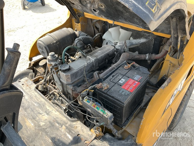 2010 Cat DP25NT 2.5 ton Forklift - Πετρελαιοκίνητο περονοφόρο: φωτογραφία 5 2010 Cat DP25NT 2.5 ton Forklift - Πετρελαιοκίνητο περονοφόρο: φωτογραφία 5