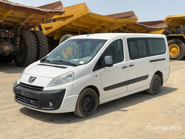 2010 Peugeot Expert Tepee - Επιβατικό βαν: φωτογραφία 2 2010 Peugeot Expert Tepee - Επιβατικό βαν: φωτογραφία 2
