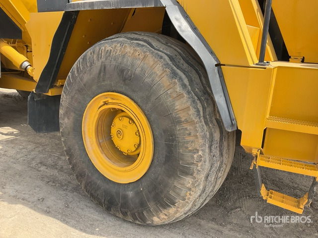 2011 Komatsu HM400-2 - Αρθρωτό φορτηγό: φωτογραφία 5 2011 Komatsu HM400-2 - Αρθρωτό φορτηγό: φωτογραφία 5