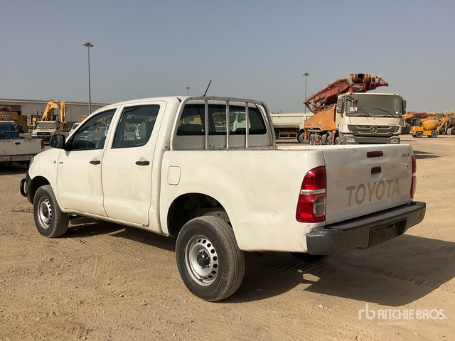 2011 Toyota Hilux 4x4 Crew Cab Pickup - Ημιφορτηγό: φωτογραφία 2 2011 Toyota Hilux 4x4 Crew Cab Pickup - Ημιφορτηγό: φωτογραφία 2