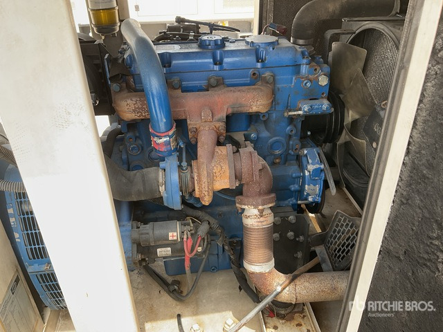 2014 FG Wilson P88 3 100 kVA Skid-Mounted (Inoperable) Generator Set - Βιομηχανική γεννήτρια: φωτογραφία 5 2014 FG Wilson P88 3 100 kVA Skid-Mounted (Inoperable) Generator Set - Βιομηχανική γεννήτρια: φωτογραφία 5