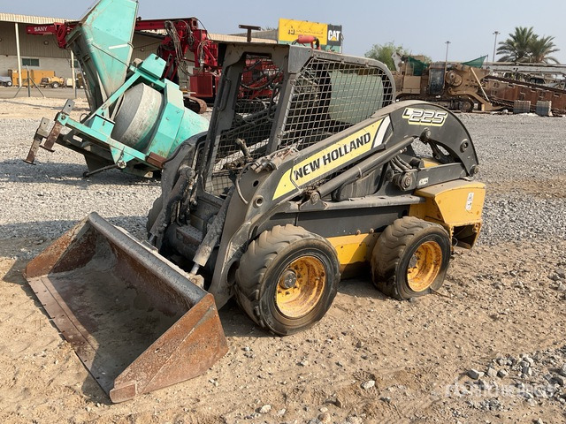 2014 New Holland L225 (Inoperable) Skid Steer Loader - Φορτωτής πλάγιας ολίσθησης: φωτογραφία 1 2014 New Holland L225 (Inoperable) Skid Steer Loader - Φορτωτής πλάγιας ολίσθησης: φωτογραφία 1