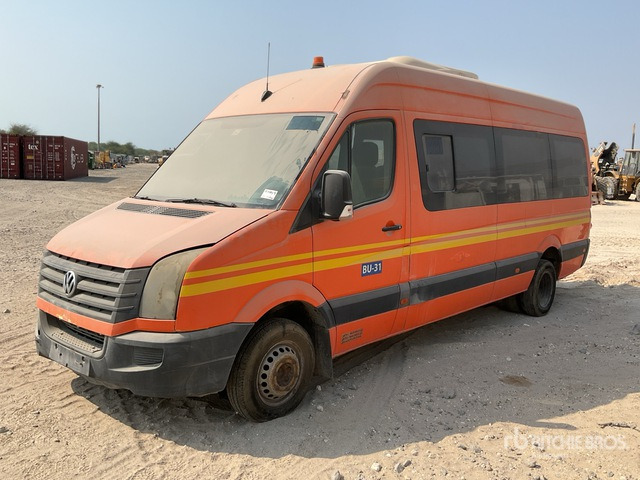 2014 Volkswagen Crafter 4x2 18-Seat Mini (Inoperable) Bus - Μικρό λεωφορείο, Επιβατικό βαν: φωτογραφία 1 2014 Volkswagen Crafter 4x2 18-Seat Mini (Inoperable) Bus - Μικρό λεωφορείο, Επιβατικό βαν: φωτογραφία 1