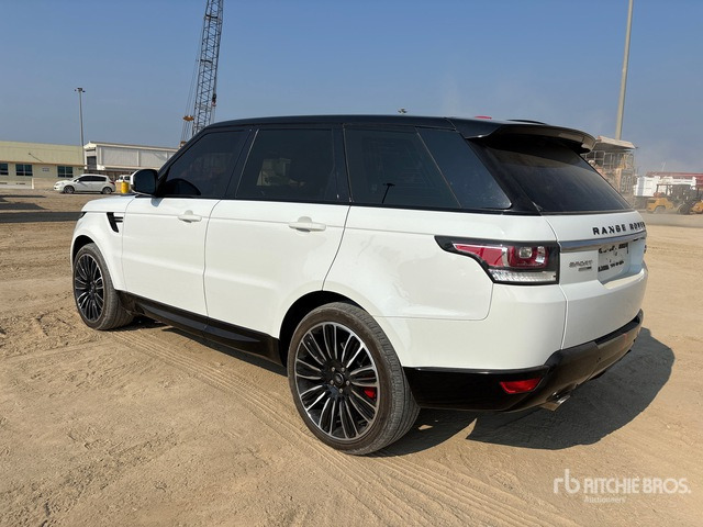 2015 Land Rover Range Rover AWD SUV - SUV: φωτογραφία 2 2015 Land Rover Range Rover AWD SUV - SUV: φωτογραφία 2