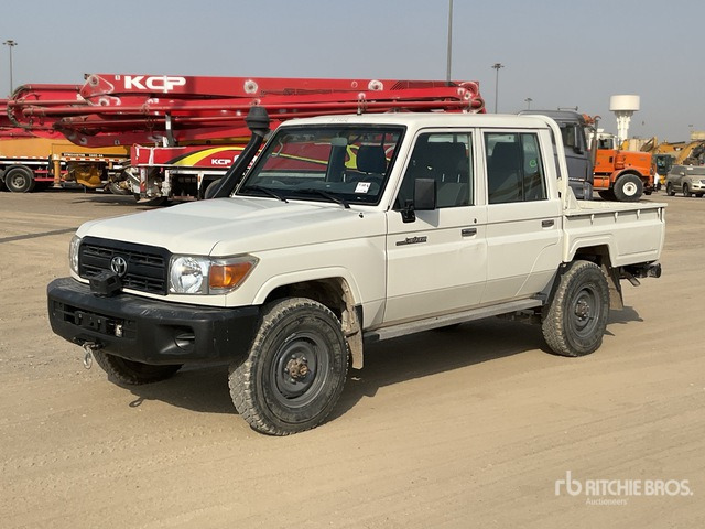 2016 Toyota Landcruiser 79L 4x4 Crew Cab Pickup - Καταστροφέας: φωτογραφία 2 2016 Toyota Landcruiser 79L 4x4 Crew Cab Pickup - Καταστροφέας: φωτογραφία 2