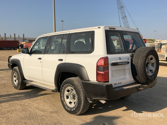 2018 Nissan Patrol GL 4x4 SUV - SUV: φωτογραφία 2 2018 Nissan Patrol GL 4x4 SUV - SUV: φωτογραφία 2