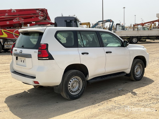 2018 Toyota Prado 150L 4x4 SUV - SUV: φωτογραφία 4 2018 Toyota Prado 150L 4x4 SUV - SUV: φωτογραφία 4