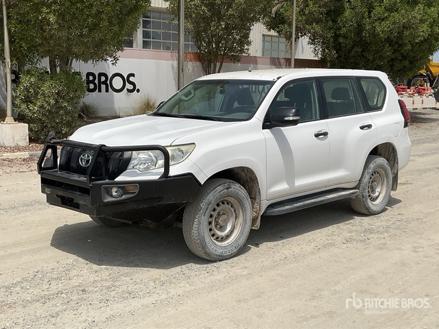 2018 Toyota Prado TX 150L 4x4 SUV - SUV: φωτογραφία 1 2018 Toyota Prado TX 150L 4x4 SUV - SUV: φωτογραφία 1