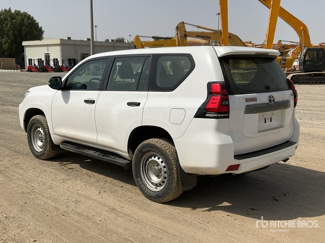 2018 Toyota Prado TX 150L 4x4 SUV - SUV: φωτογραφία 4 2018 Toyota Prado TX 150L 4x4 SUV - SUV: φωτογραφία 4