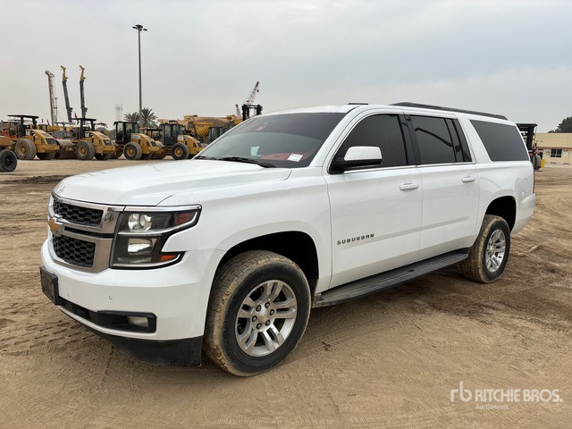 2019 Chevrolet Suburban 4x4 SUV - SUV: φωτογραφία 1 2019 Chevrolet Suburban 4x4 SUV - SUV: φωτογραφία 1