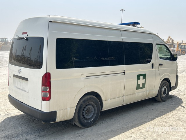 2022 Toyota Hiace High Roof 4x2 Ambulance - Ασθενοφόρο: φωτογραφία 4 2022 Toyota Hiace High Roof 4x2 Ambulance - Ασθενοφόρο: φωτογραφία 4