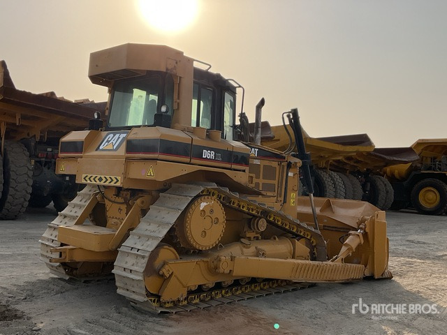 Cat D6R XL - Μπουλντόζα: φωτογραφία 3 Cat D6R XL - Μπουλντόζα: φωτογραφία 3