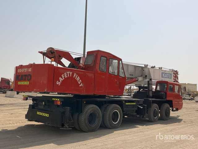Kato KG51T - Γερανός παντός εδάφους: φωτογραφία 4 Kato KG51T - Γερανός παντός εδάφους: φωτογραφία 4
