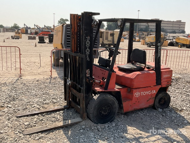 Toyota 02-5FD25 Forklift - Πετρελαιοκίνητο περονοφόρο: φωτογραφία 1 Toyota 02-5FD25 Forklift - Πετρελαιοκίνητο περονοφόρο: φωτογραφία 1