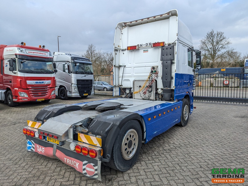 DAF 95XF.480 4x2 Superspacecab Euro3 - Handgeschakeld - Limited Edition Interieur - Side Skirts - Luchthoorns - Τράκτορας: φωτογραφία 3 DAF 95XF.480 4x2 Superspacecab Euro3 - Handgeschakeld - Limited Edition Interieur - Side Skirts - Luchthoorns - Τράκτορας: φωτογραφία 3