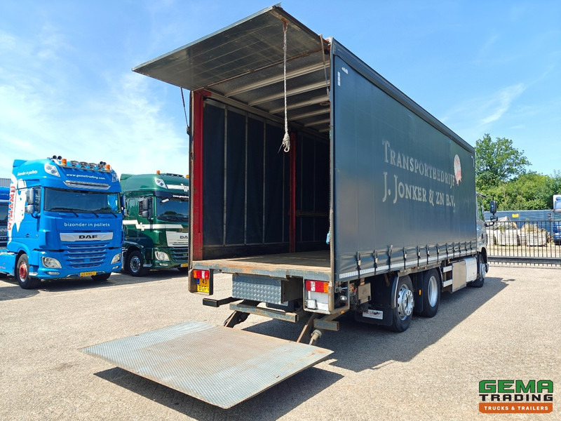 DAF CF 400 FAN 6x2/4 SpaceCab Euro6A - Schuifzeilenbak 7.7m + Laadklep 2000kg - HH Vloer - AanhangerKoppeling - Φορτηγό μουσαμάς: φωτογραφία 2 DAF CF 400 FAN 6x2/4 SpaceCab Euro6A - Schuifzeilenbak 7.7m + Laadklep 2000kg - HH Vloer - AanhangerKoppeling - Φορτηγό μουσαμάς: φωτογραφία 2