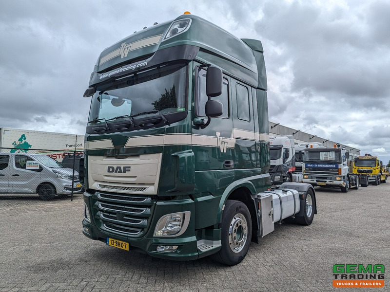 DAF XF 440 FT 4x2 Superspacecab Euro6C - ADR - Dubbele tanks - Standairco - SMARTtachoV2 - 01/2026 APK - Τράκτορας: φωτογραφία 1 DAF XF 440 FT 4x2 Superspacecab Euro6C - ADR - Dubbele tanks - Standairco - SMARTtachoV2 - 01/2026 APK - Τράκτορας: φωτογραφία 1