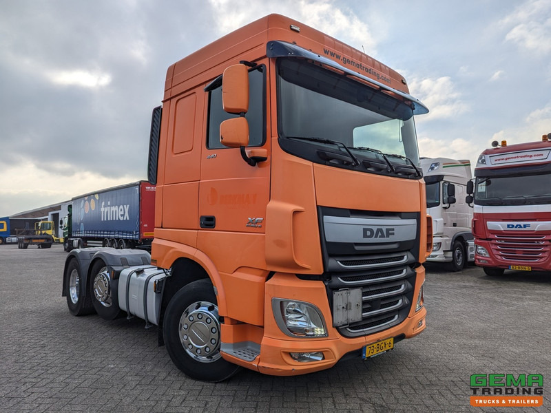 DAF XF 440 FTG 6x2/4 Spacecab Euro6 - ADR - PTO Prep - Centraal Smeersysteem - Alcoa's - Τράκτορας: φωτογραφία 2 DAF XF 440 FTG 6x2/4 Spacecab Euro6 - ADR - PTO Prep - Centraal Smeersysteem - Alcoa's - Τράκτορας: φωτογραφία 2